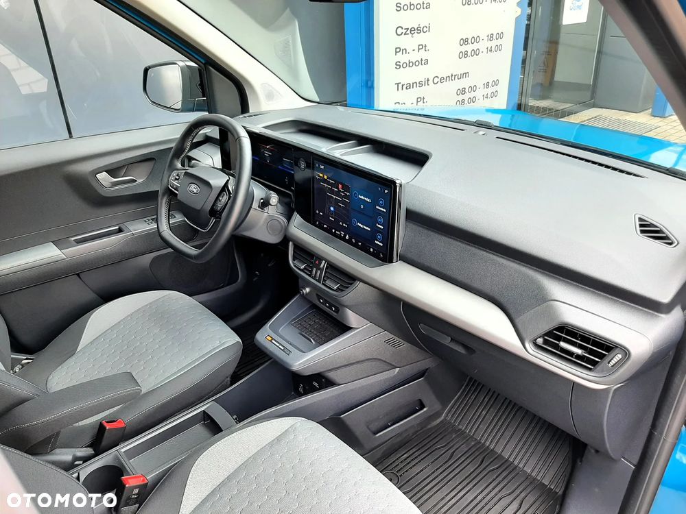 Ford Courier - 20