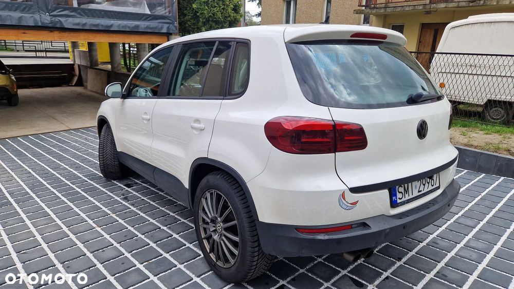 Volkswagen Tiguan - 5