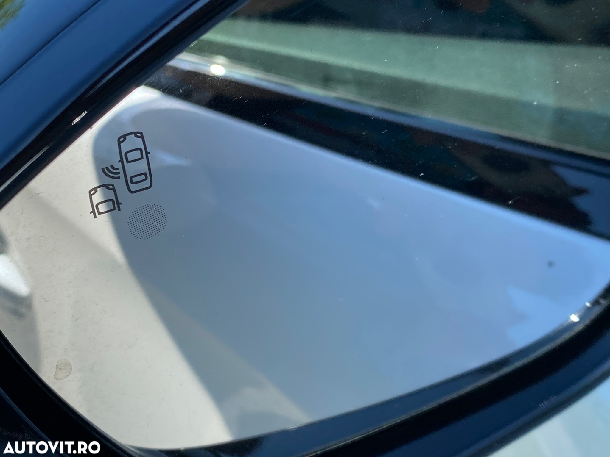 Peugeot 508 Hybrid 225 e-EAT8 GT - 28