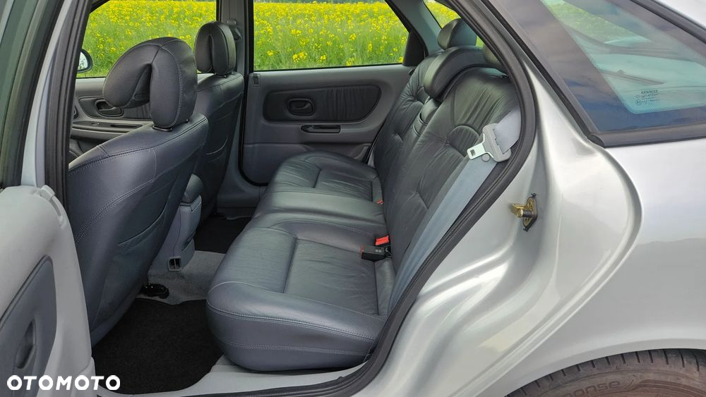 Renault Laguna - 29