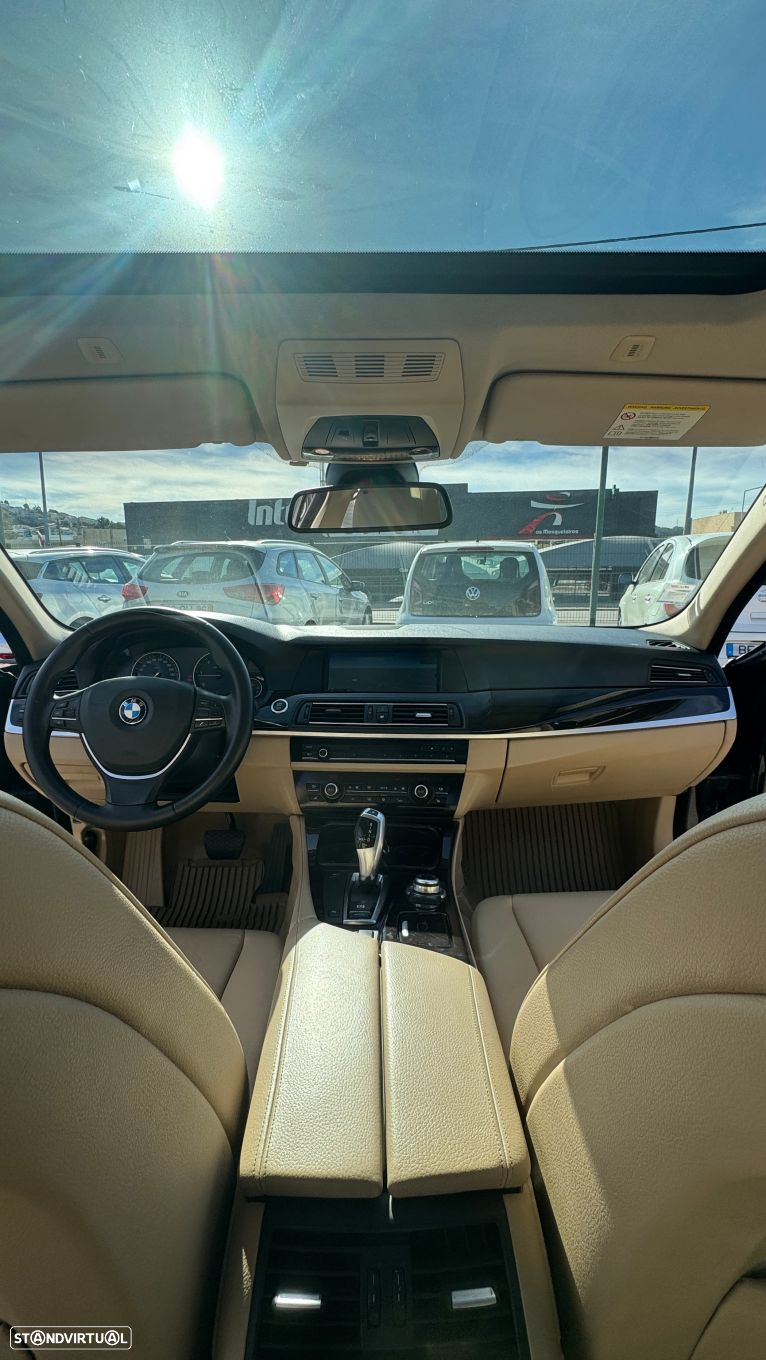 BMW 520 d Exclusive Auto 123g - 43
