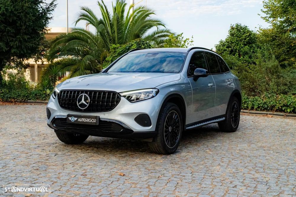 Mercedes-Benz GLC 300 e 4Matic 9G-TRONIC AMG Line Advanced - 2