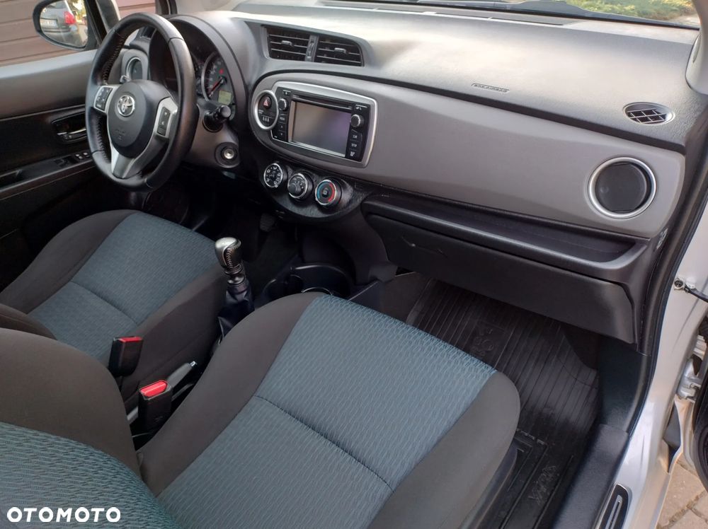 Toyota Yaris 1.33 VVT-i Life - 33
