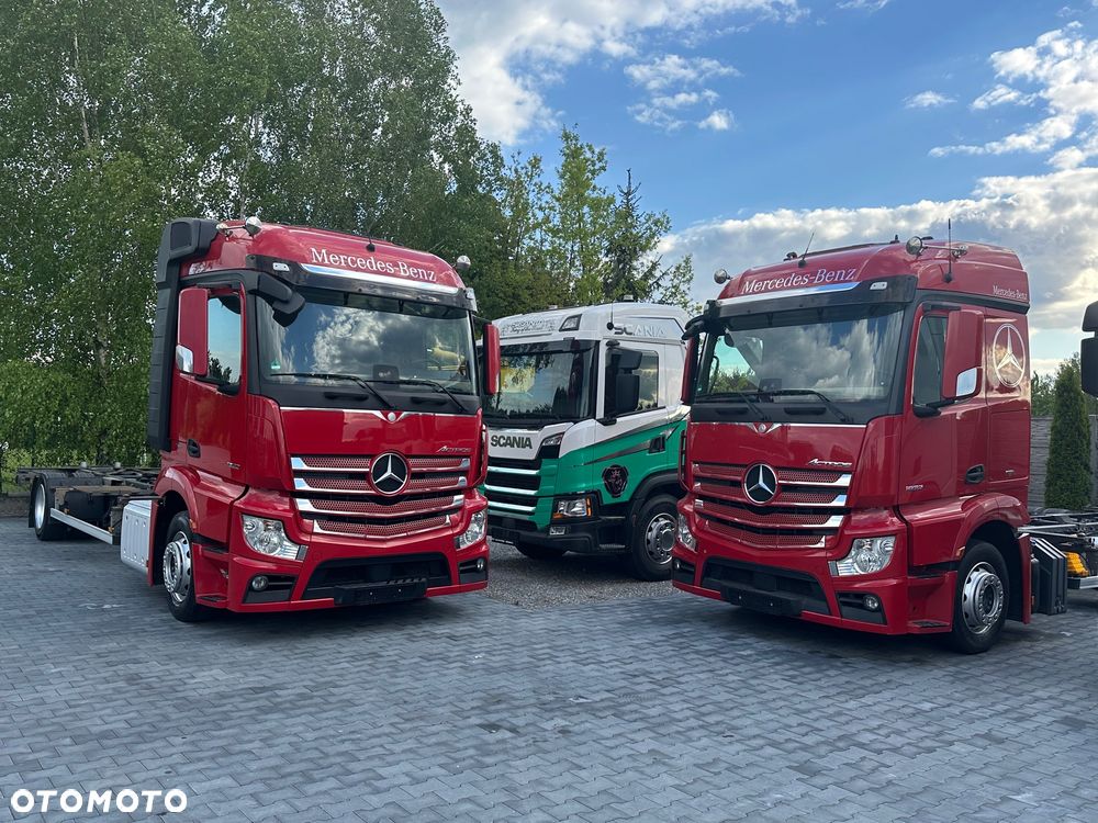Mercedes-Benz / ACTROS / 1832 / MEGA / BDF / 159 000 tys.km. / - 20