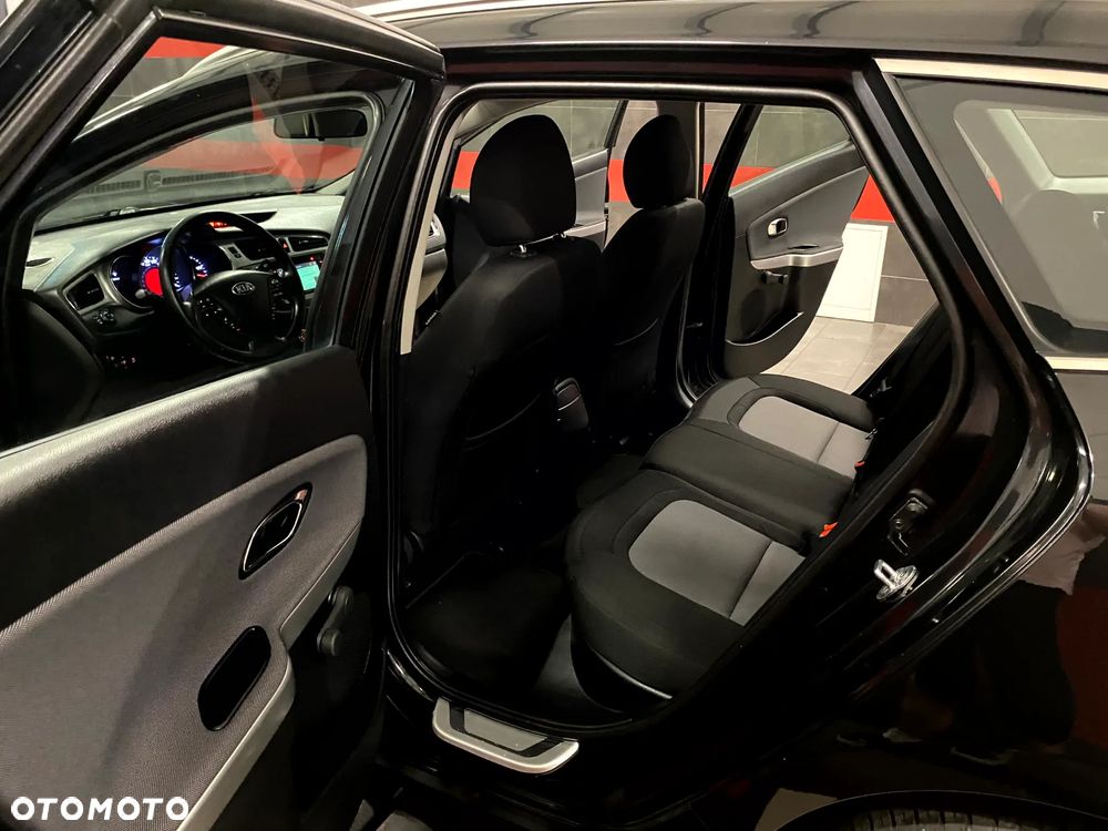 Kia Ceed 1.6 GDI XL - 19