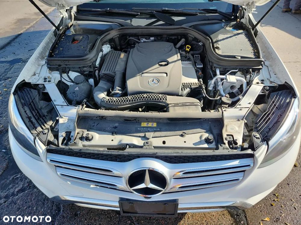 Mercedes-Benz GLC 300 4Matic 9G-TRONIC - 11