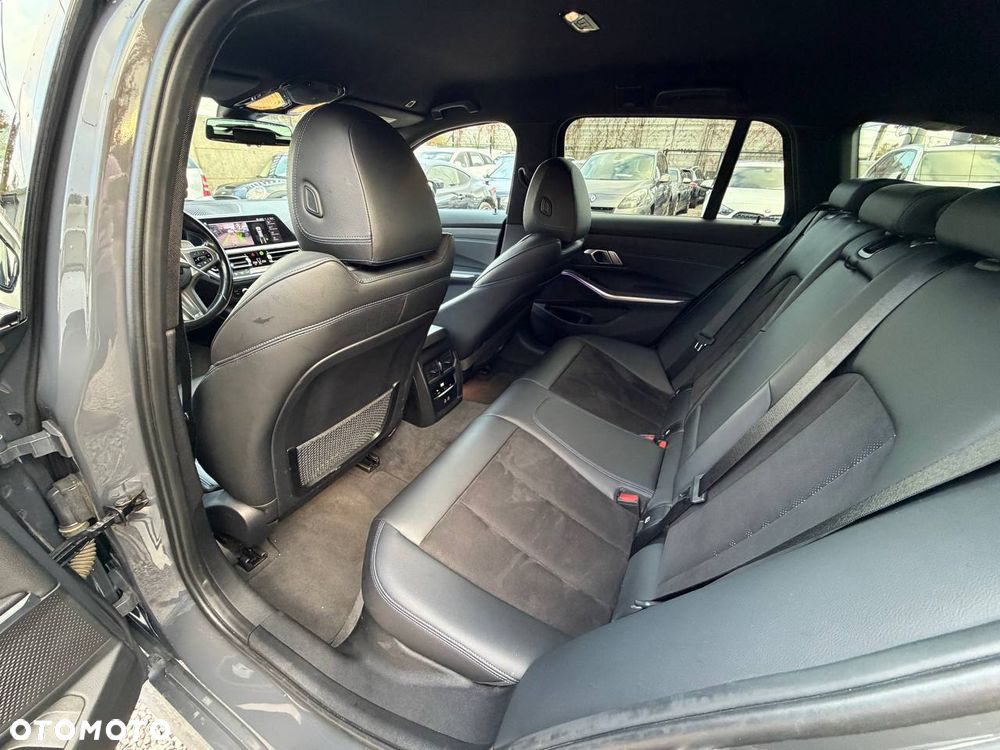 BMW Seria 3 - 15