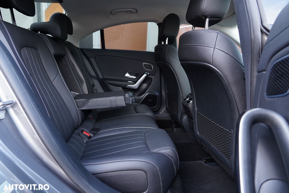 Mercedes-Benz CLA 180 d 7G-DCT Edition 1 - 25