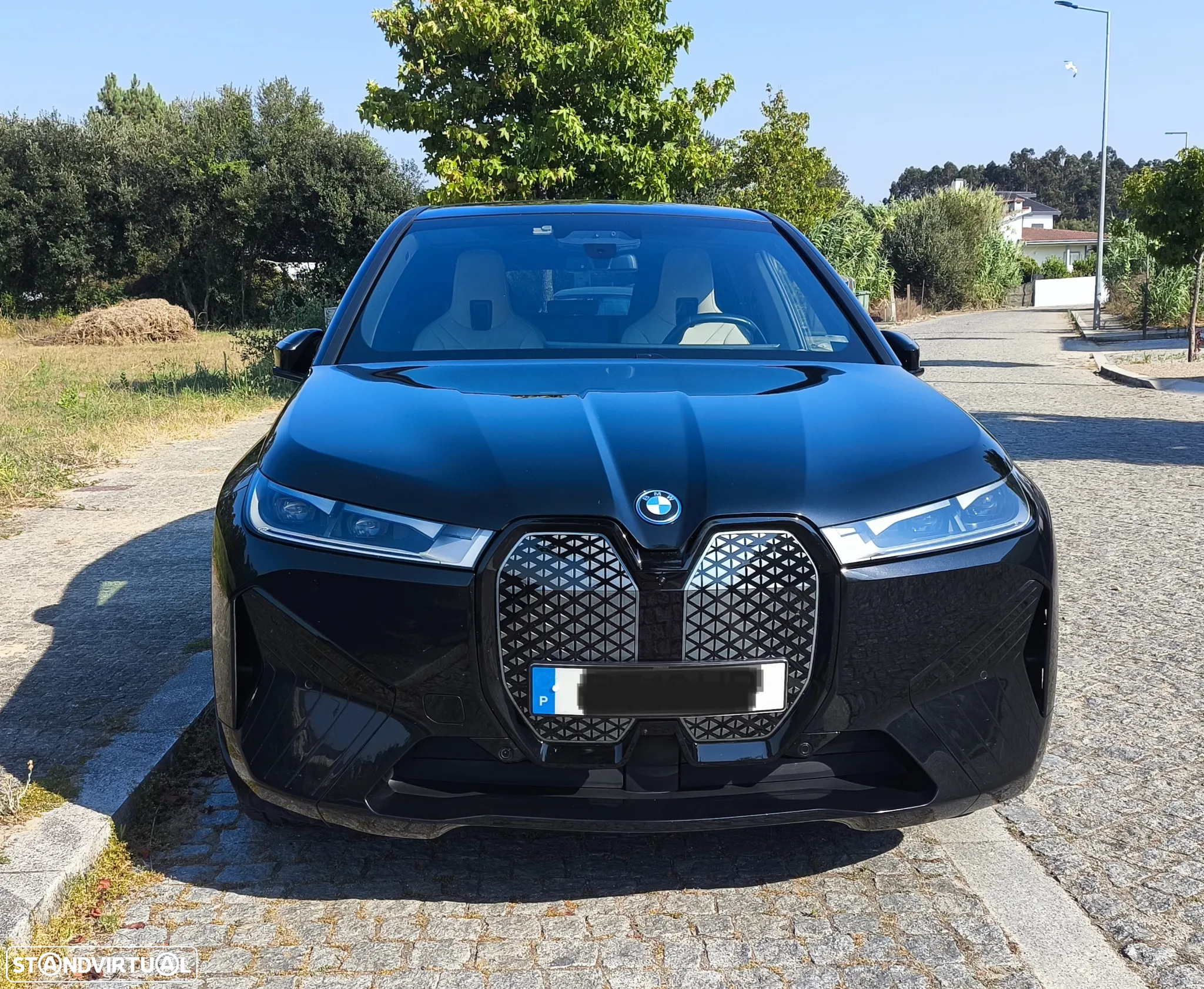 BMW iX xDrive 40 - 2