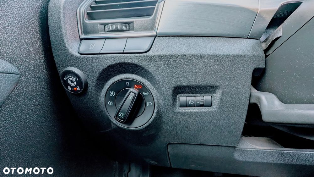 Skoda Fabia 1.0 Ambition - 21