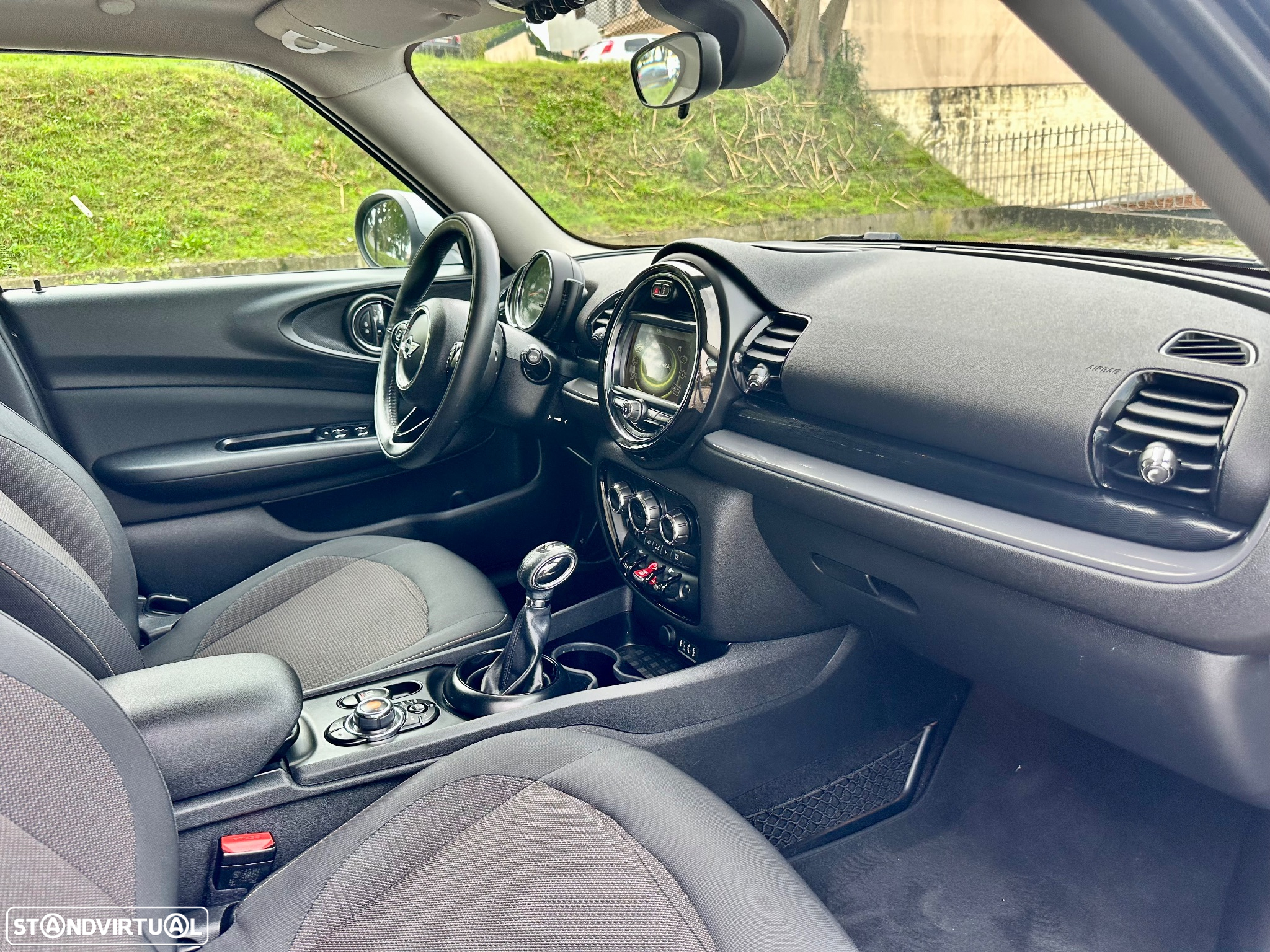 MINI Clubman One D 4Business Plus Nav Auto - 28