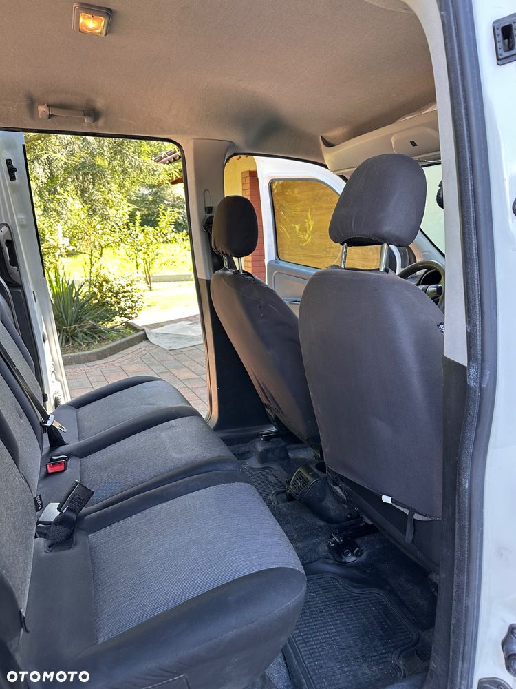 Fiat Doblo 1.4 16V Active - 11