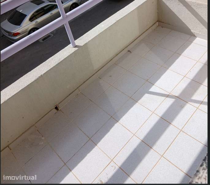 Arrendamento quarto solteiro (rapazes) com cama grande Entroncamento - Grande imagem: 2/2