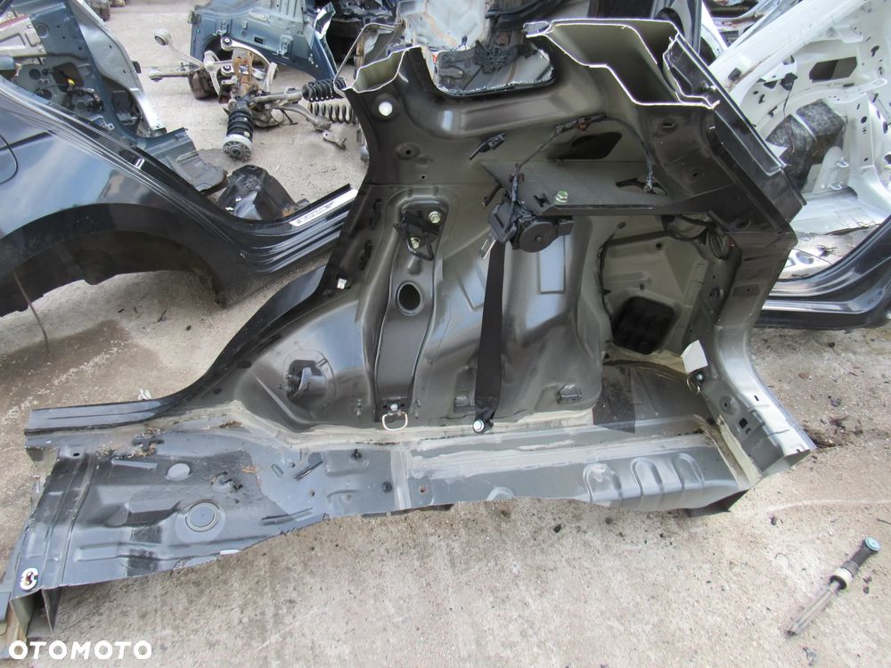 nissan QASHQAI j 11 tył lewa prawa ćwiartka - 3