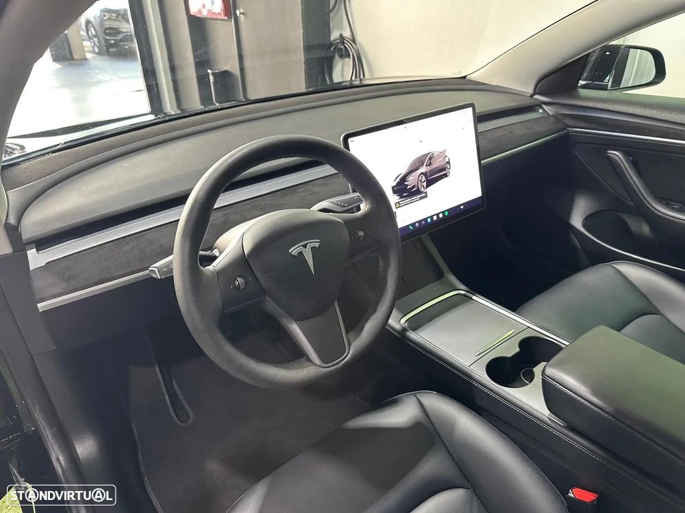 Tesla Model 3 Standard RWD Plus - 21