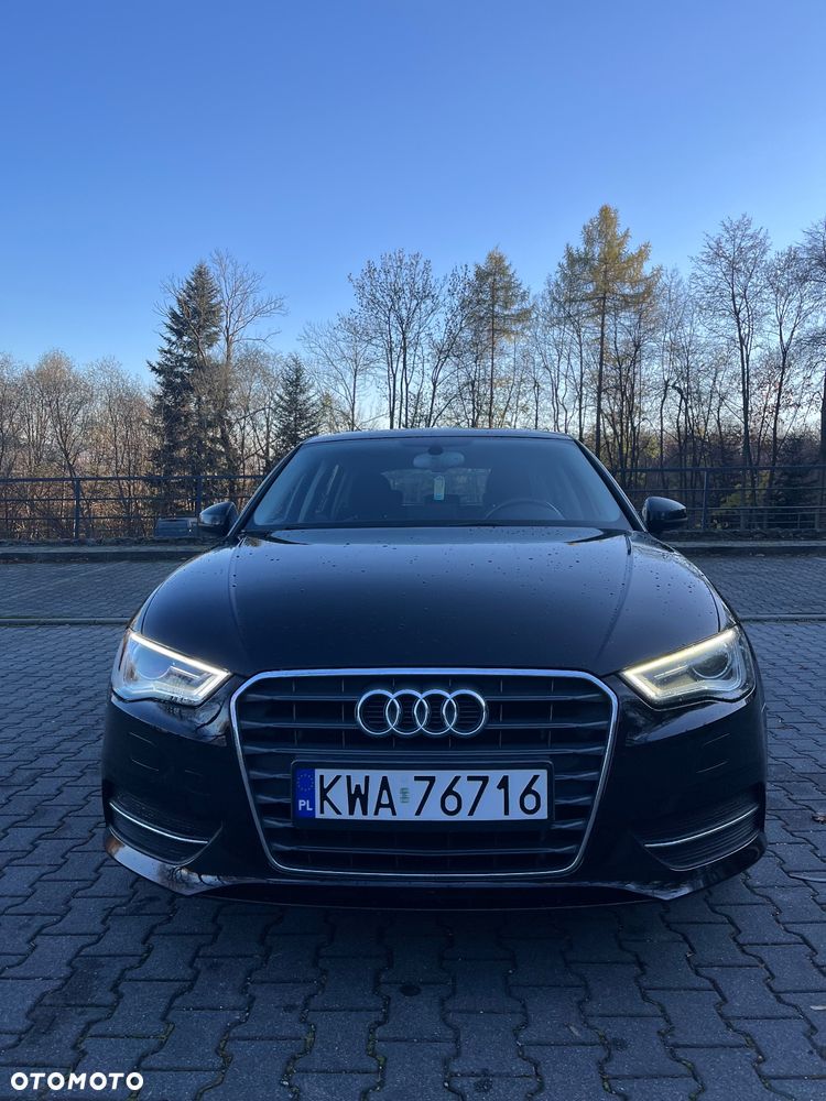 Audi A3 Sportback 1.4 TFSI Ambiente - 3