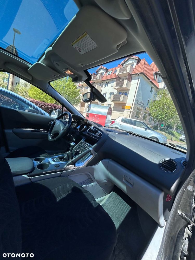 Peugeot 3008 HDi FAP 110 Premium - 8