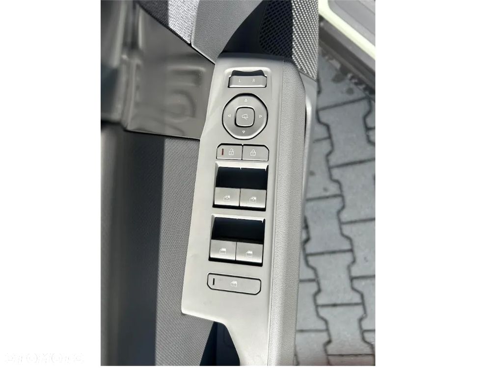 Kia EV3 81.4kWh Earth - 12