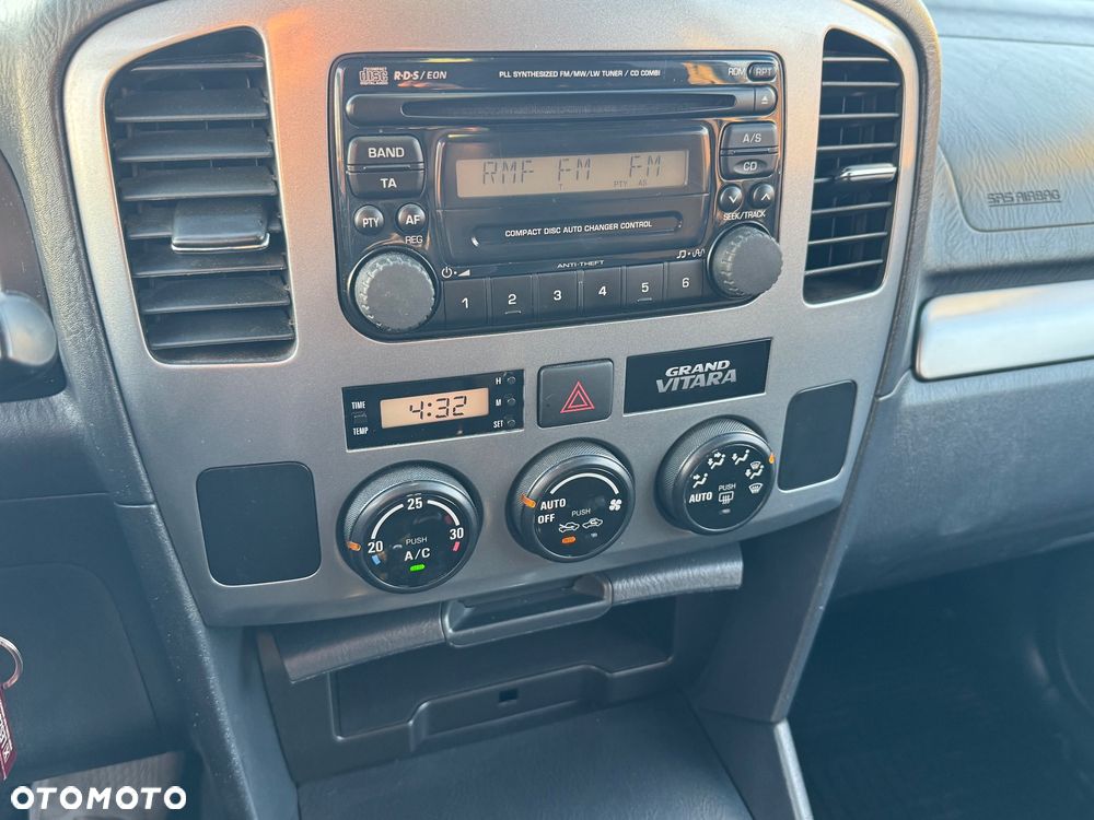 Suzuki Grand Vitara - 21