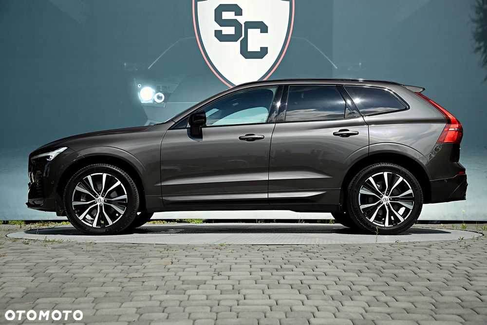 Volvo XC 60 B5 D AWD Ultimate Bright - 7