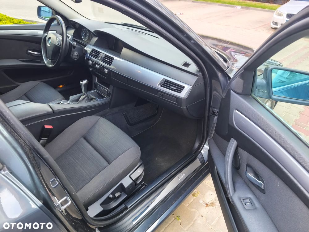 BMW Seria 5 - 15