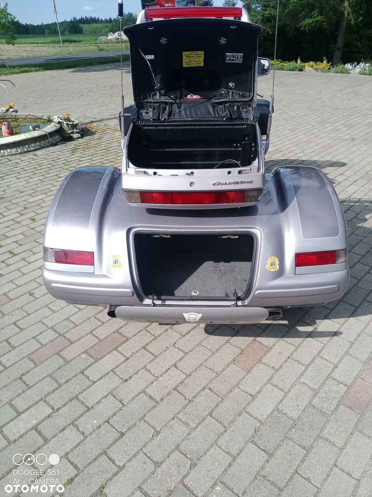 Honda GL - 9