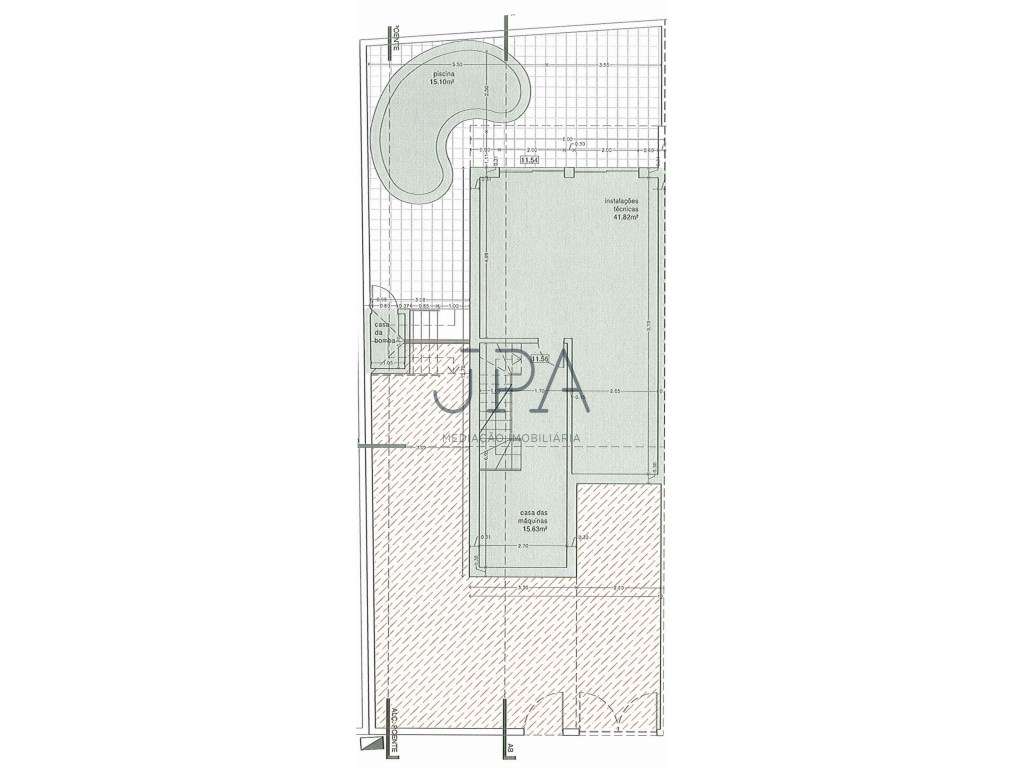 Moradia V3 em Altura com cave e piscina - Grande imagem: 2/49