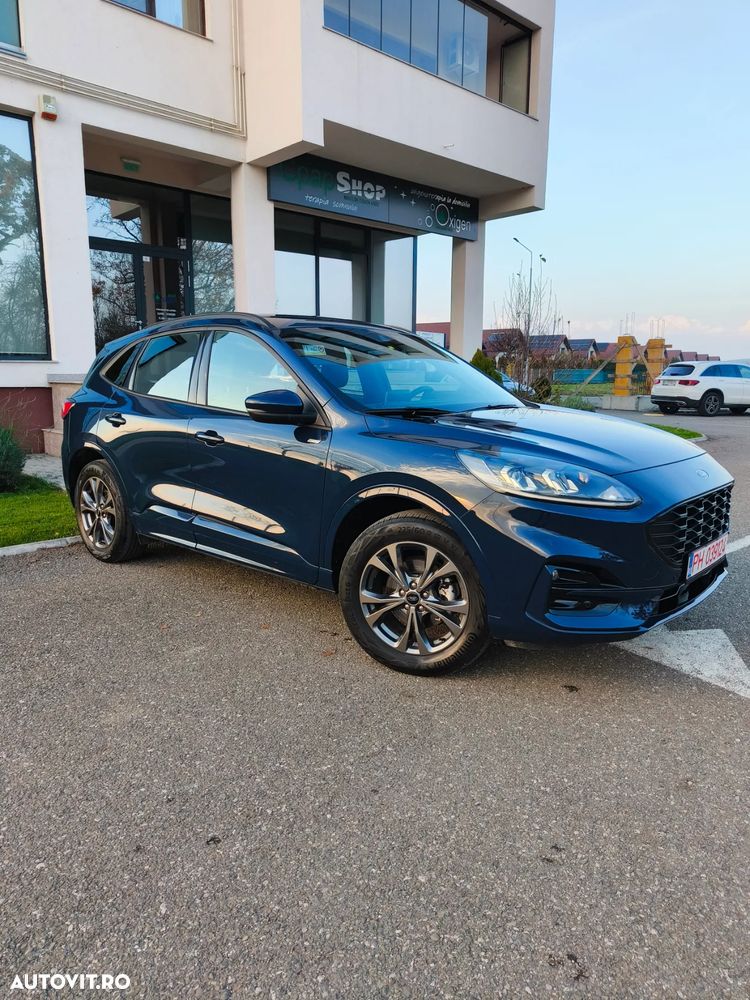 Ford Kuga 2.5 Duratec PHEV ST-LINE - 2