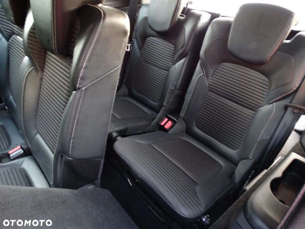 Renault Scenic TCe 140 GPF BUSINESS EDITION - 12