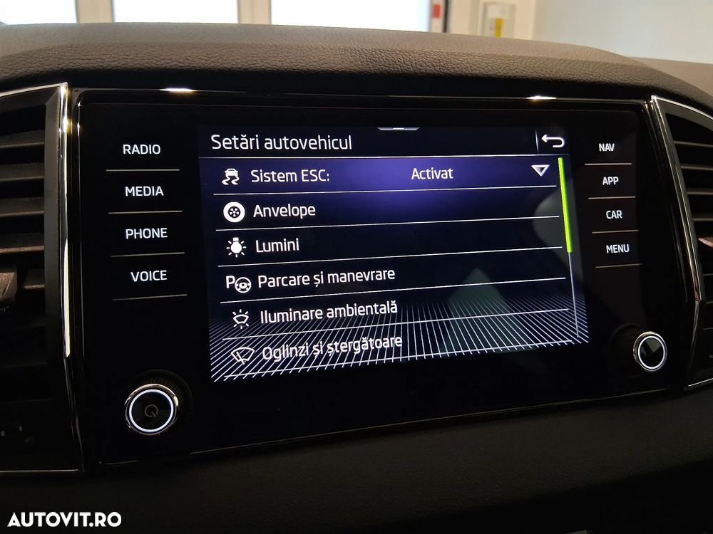 Skoda Karoq 1.5 TSI DSG Style - 28