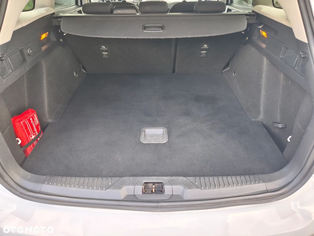 Ford Focus - 23