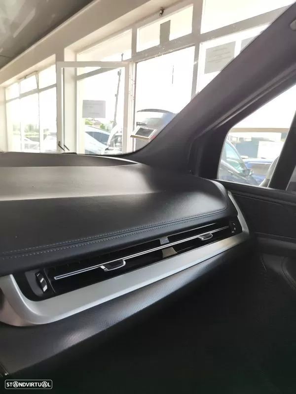BMW 218 Active Tourer d Pack M Auto - 34