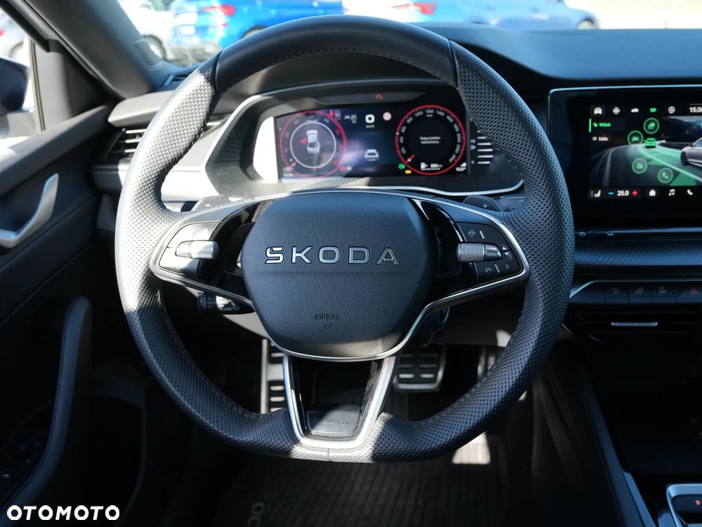 Skoda Octavia 2.0 TDI Sportline DSG - 24