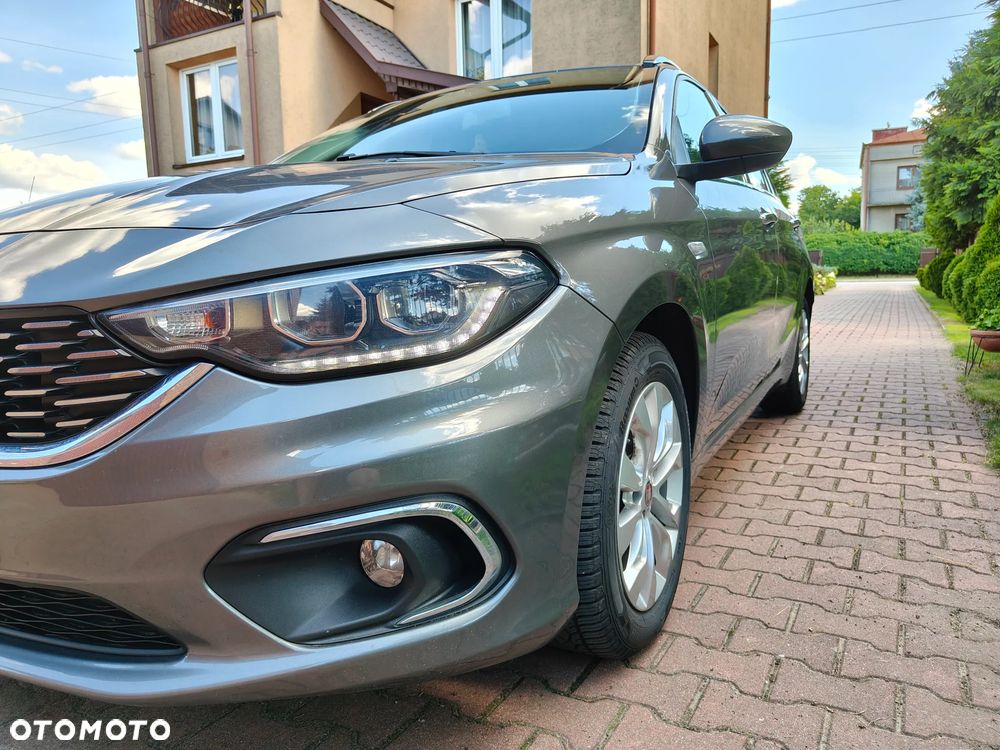 Fiat Tipo 1.4 T-Jet Lounge - 5