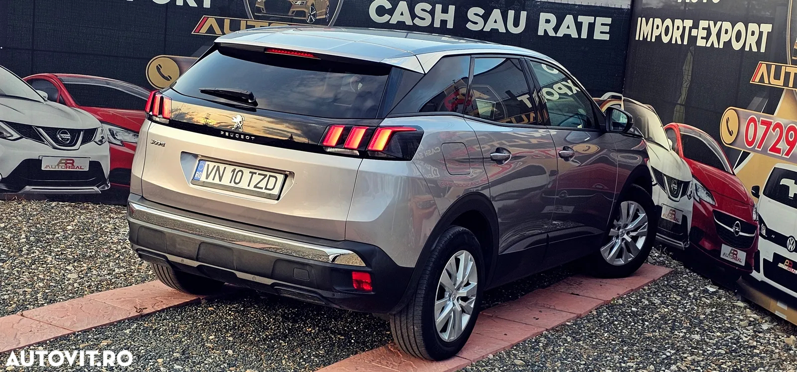 Peugeot 3008 BlueHDi 130 Stop & Start EAT8 Active Business-Paket - 4