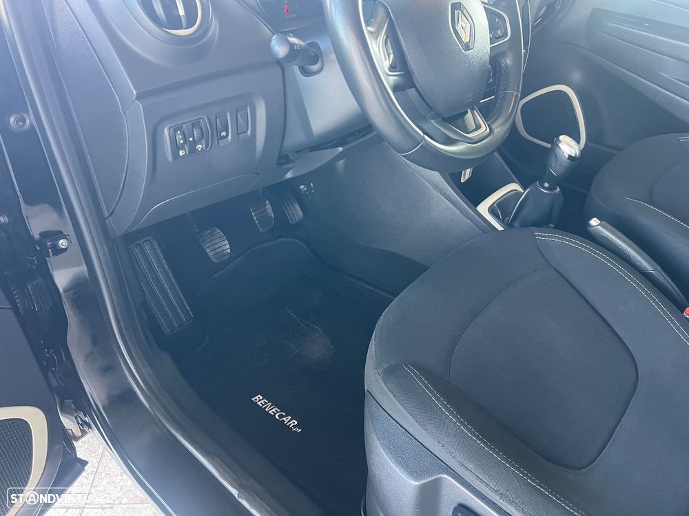 Renault Captur 0.9 TCE Exclusive - 21