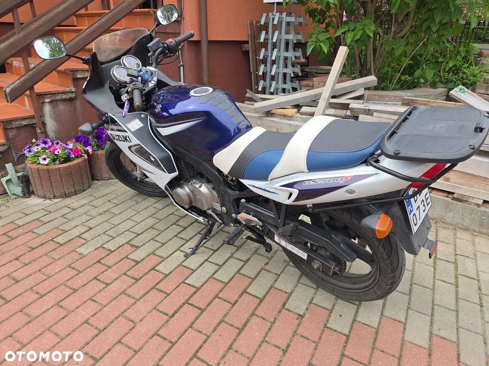 Suzuki GS - 4