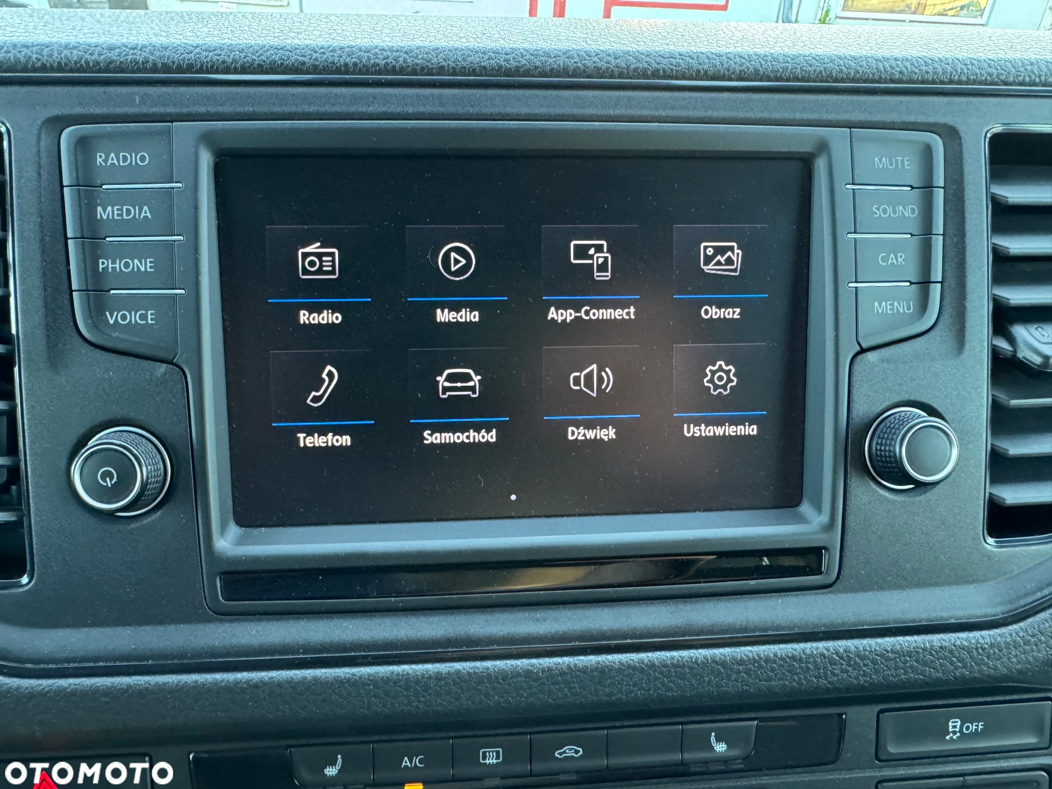 Volkswagen Crafter - 26