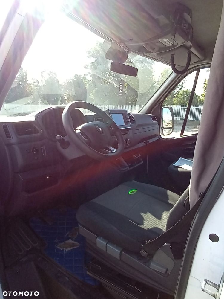 Renault Master - 11