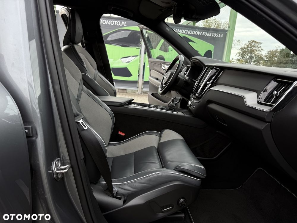 Volvo XC 60 D4 Geartronic RDesign - 31