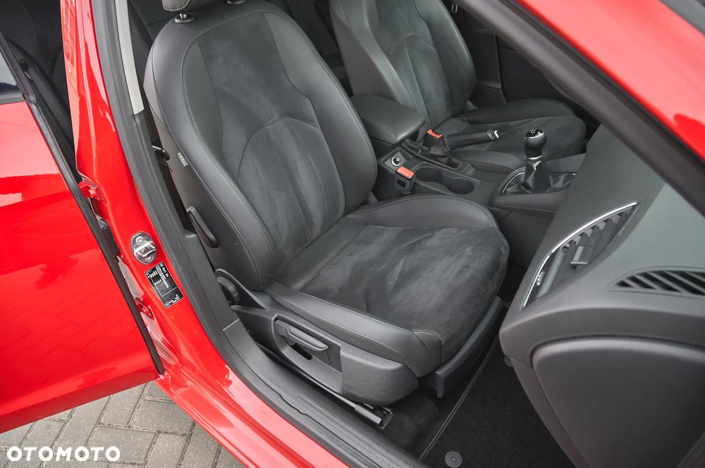 Seat Leon 1.6 TDI DPF Ecomotive Sport - 25