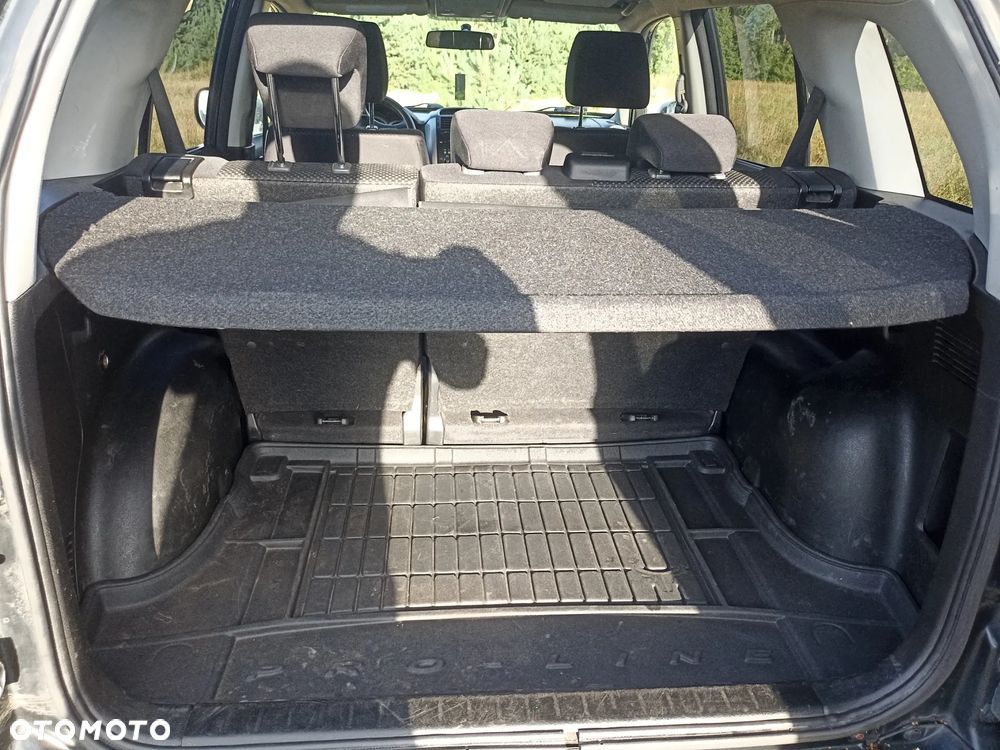Suzuki Grand Vitara 1.9 DDiS - 10