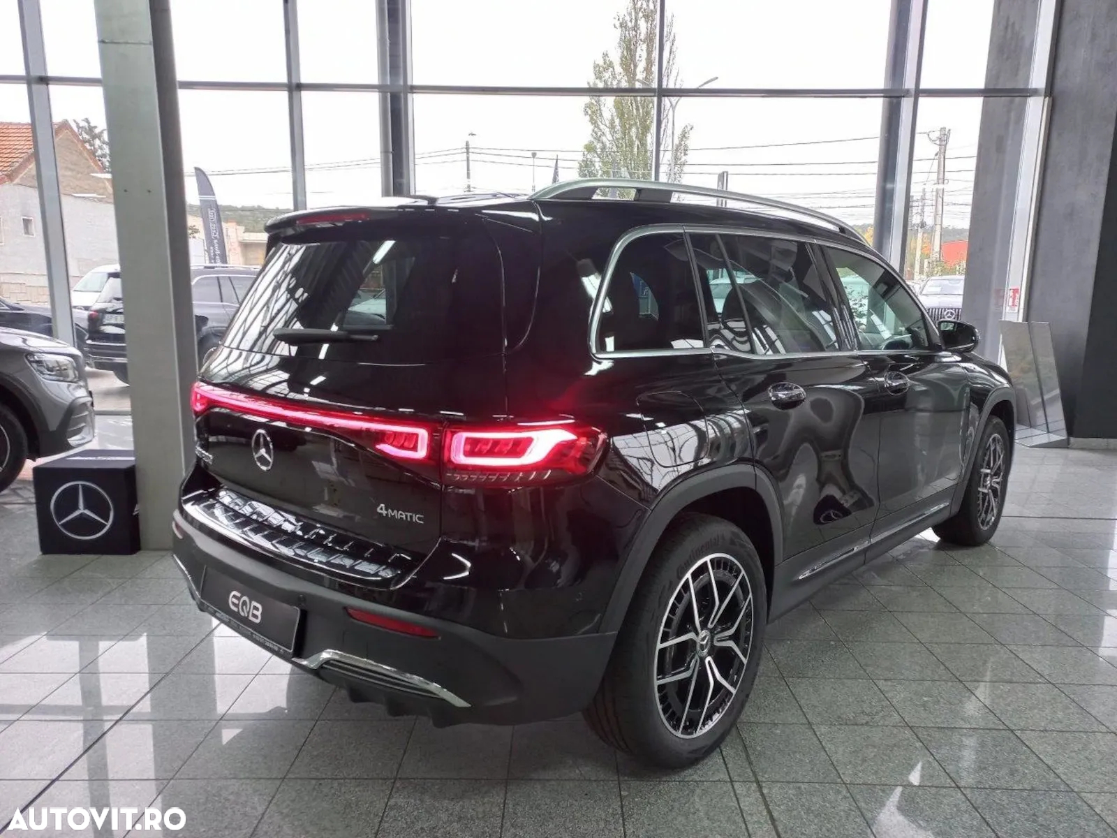 Mercedes-Benz EQB 300 4Matic AMG Line - 6