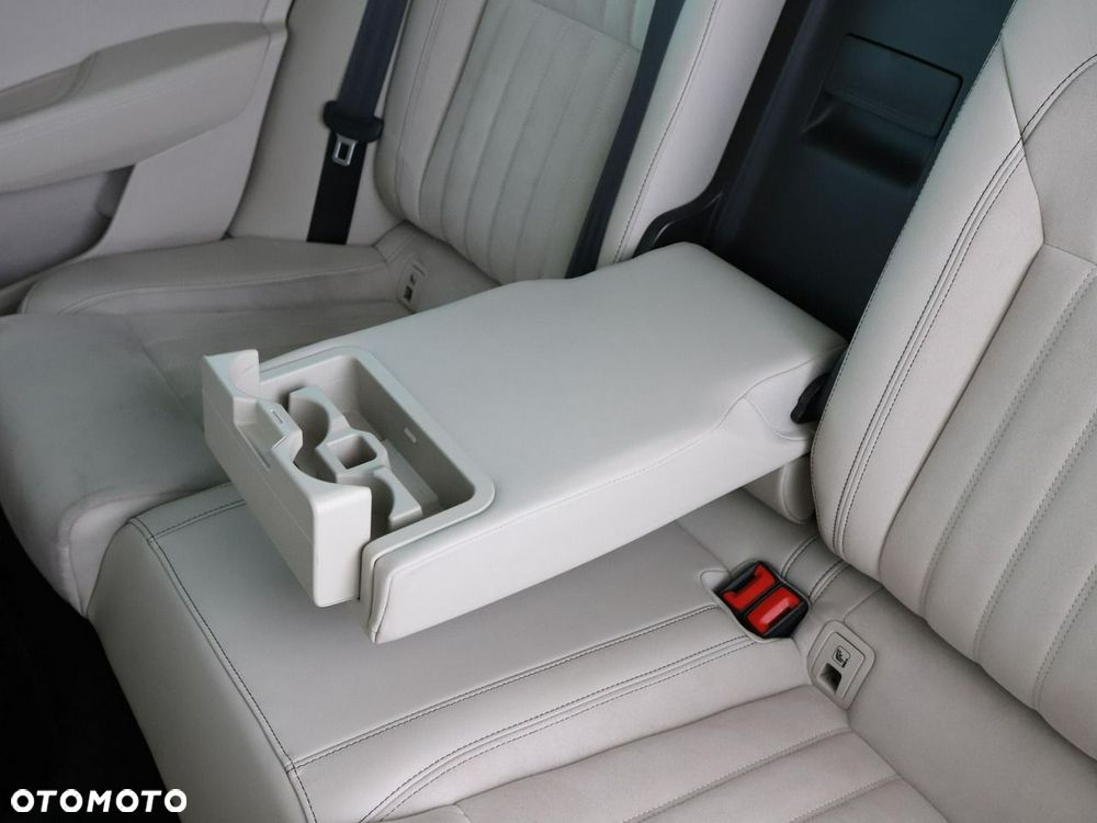 Skoda Superb 2.0 TDI DSG Style - 40