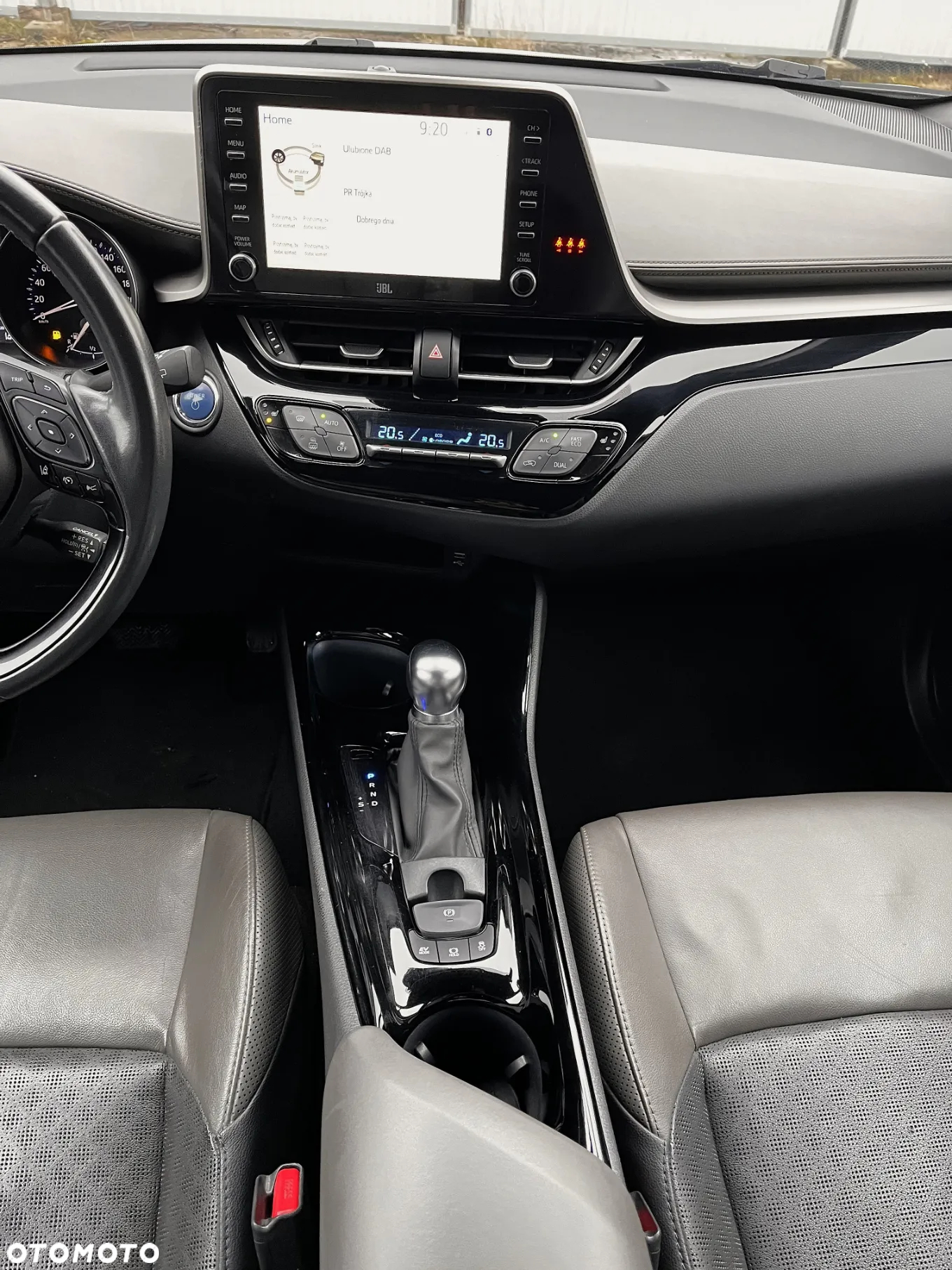 Toyota C-HR - 24