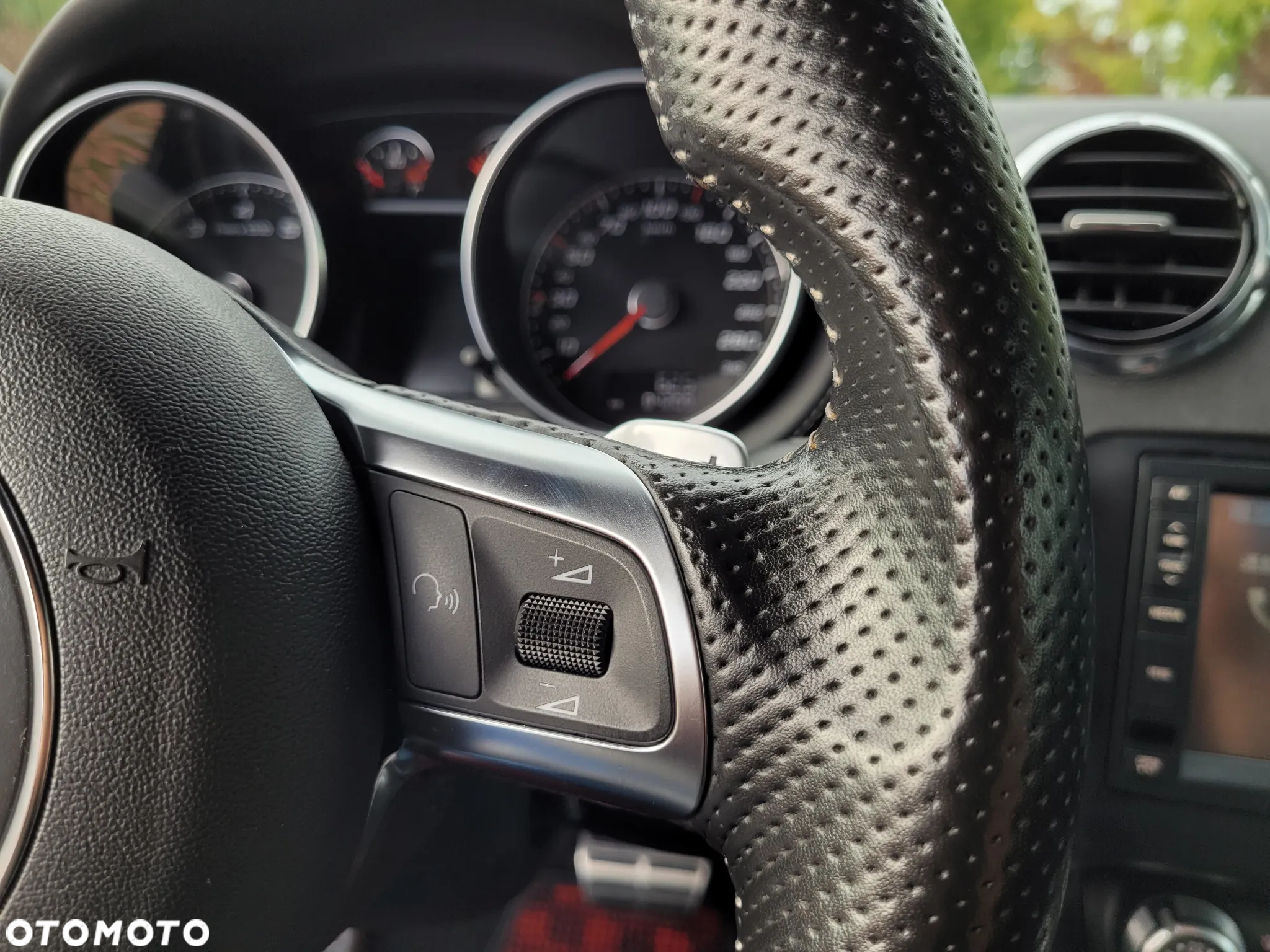 Audi TT RS Coupe S tronic - 18