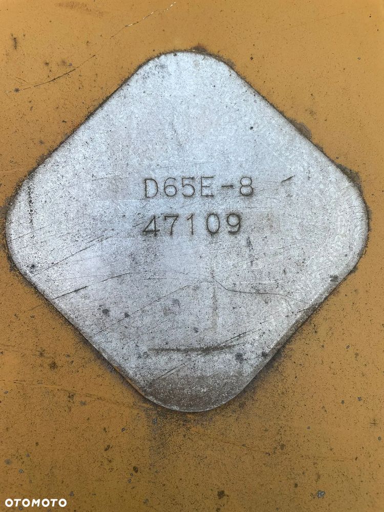 Komatsu D65 E 1800 kg - 7