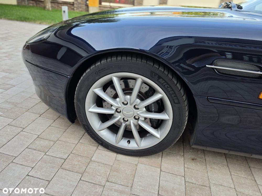Aston Martin DB7 - 12