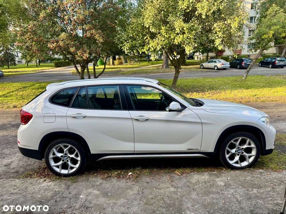BMW X1 xDrive20d - 4