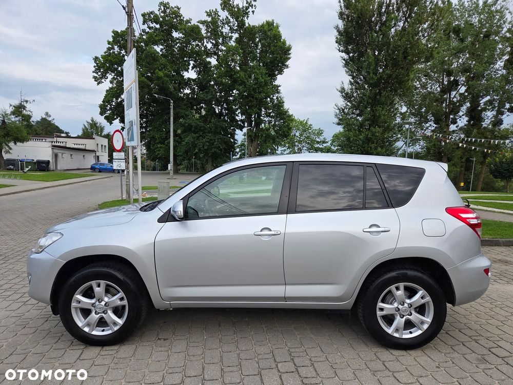 Toyota RAV4 2.0 VVT-i Premium - 2